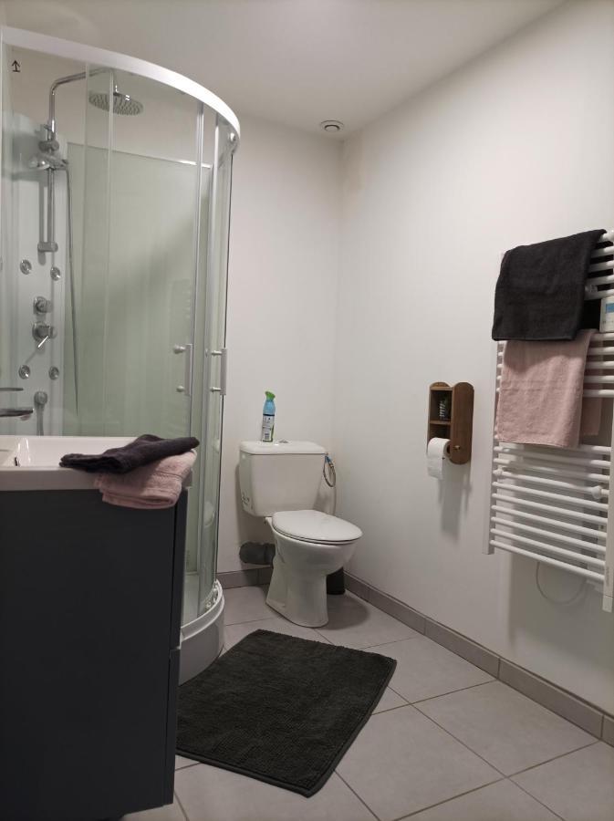 Petite Maison Agreable Pour 6 Voyageurs Apartment Bogny-sur-Meuse Exterior photo